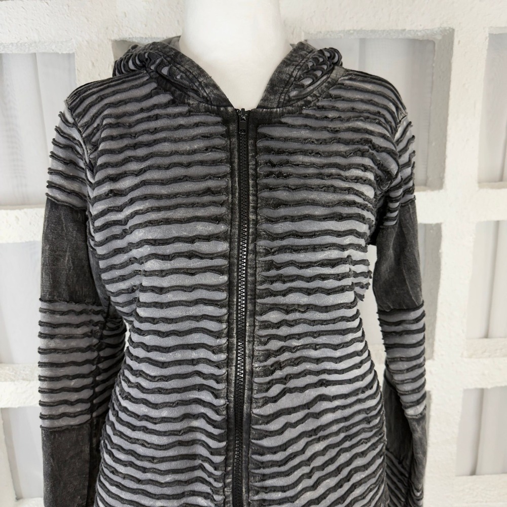 Fuzy Camel Womens M Black Grey Textured Striped Zip Up Hoodie Cotton Nepal Boho - Picture 4 of 12